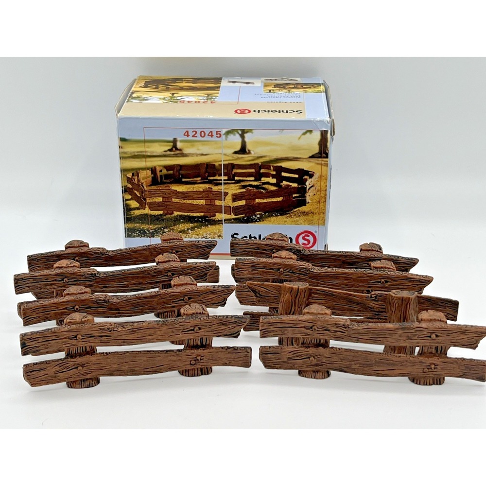 Schleich 42045 Paddock Fence 8 Pieces Retired- can be used for farm horses